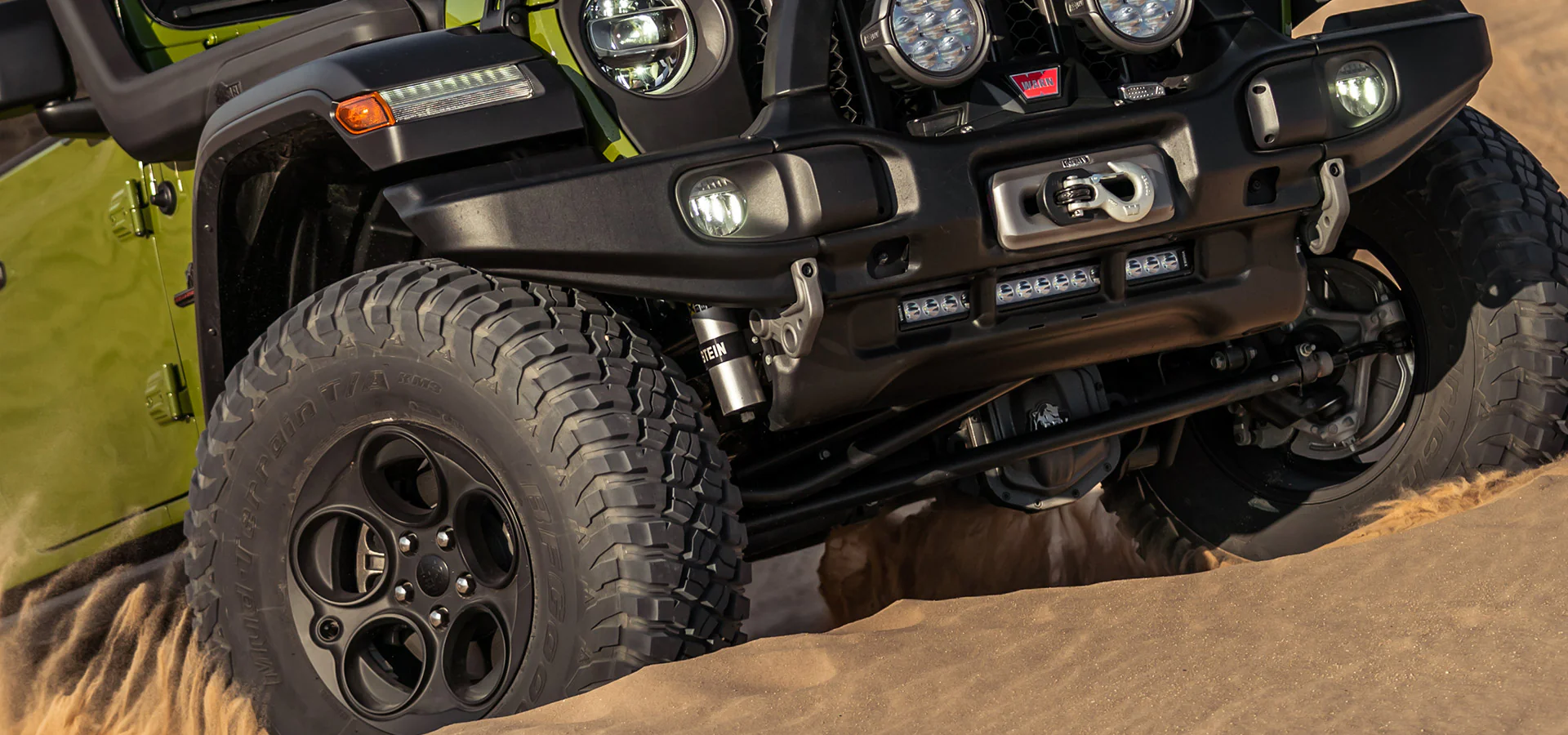 AEV 2019+ Gladiator JT XP8100 Reservoir Shocks - Image 3