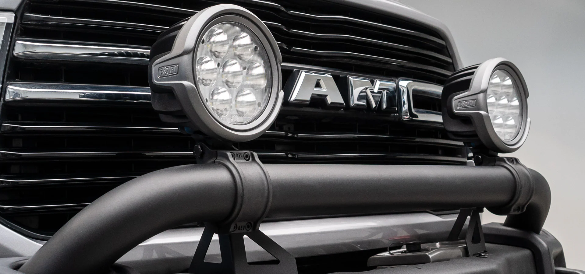 AEV Universal Light & Accessory Mount Kit