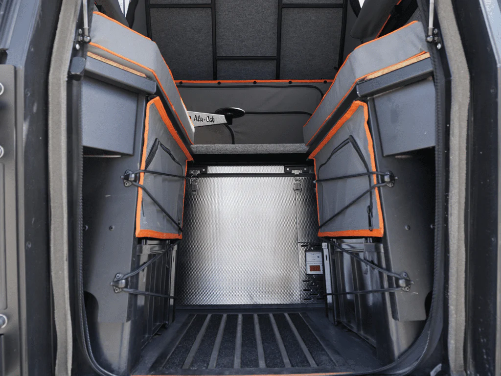 Alu-Cab Khaya 4 Sleeper Camper - Image 13