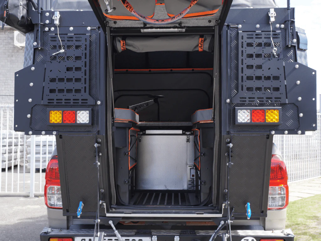 Alu-Cab Khaya 4 Sleeper Camper - Image 14