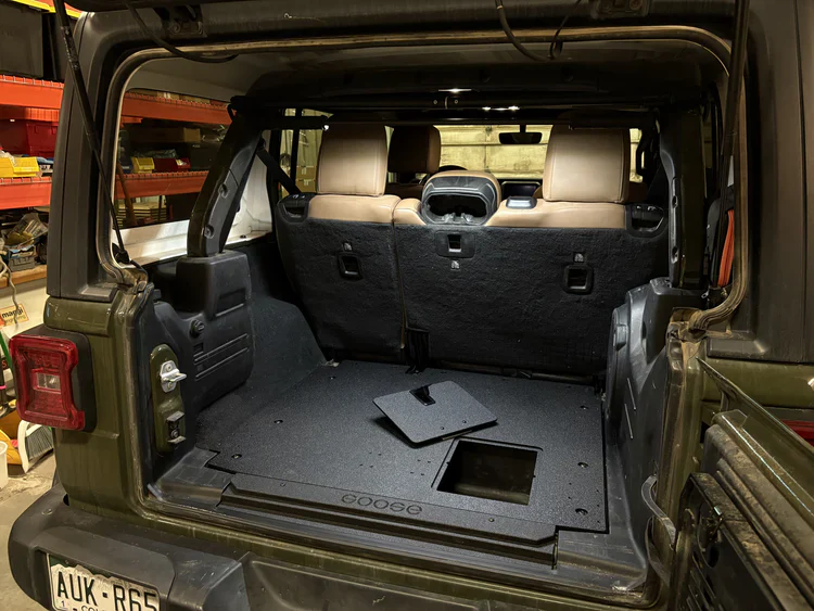 Goose Gear Jeep Wrangler JLU 4 Door 2018-2026 Rear Plate System - Image 2