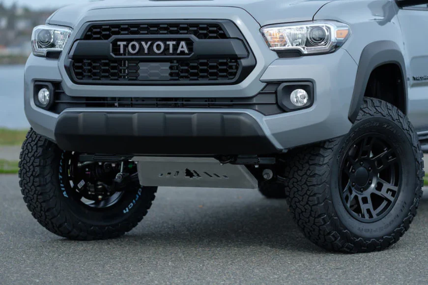 Greenlane 2nd Gen Tacoma Aluminum Front Skid Plate - Image 5