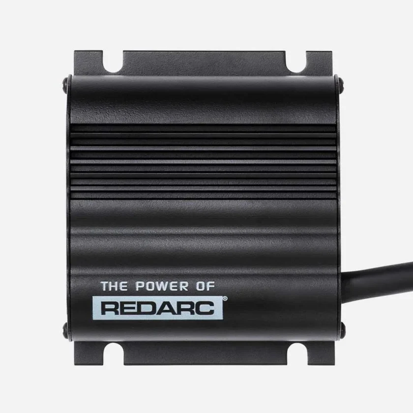 Redarc 12V 20A In-Vehicle DC Battery Charger - Image 2