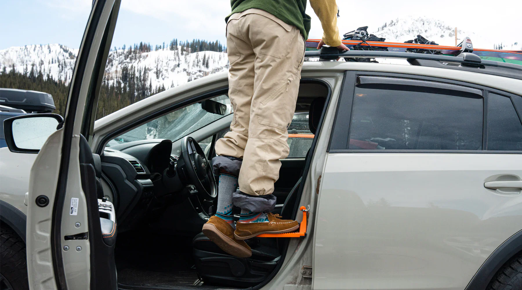 Rightline Gear Moki Door Step