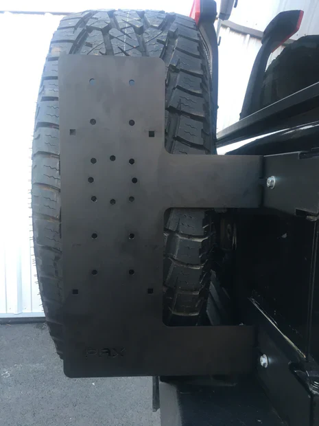 RotoPAX Jeep JK Tailgate Mount
