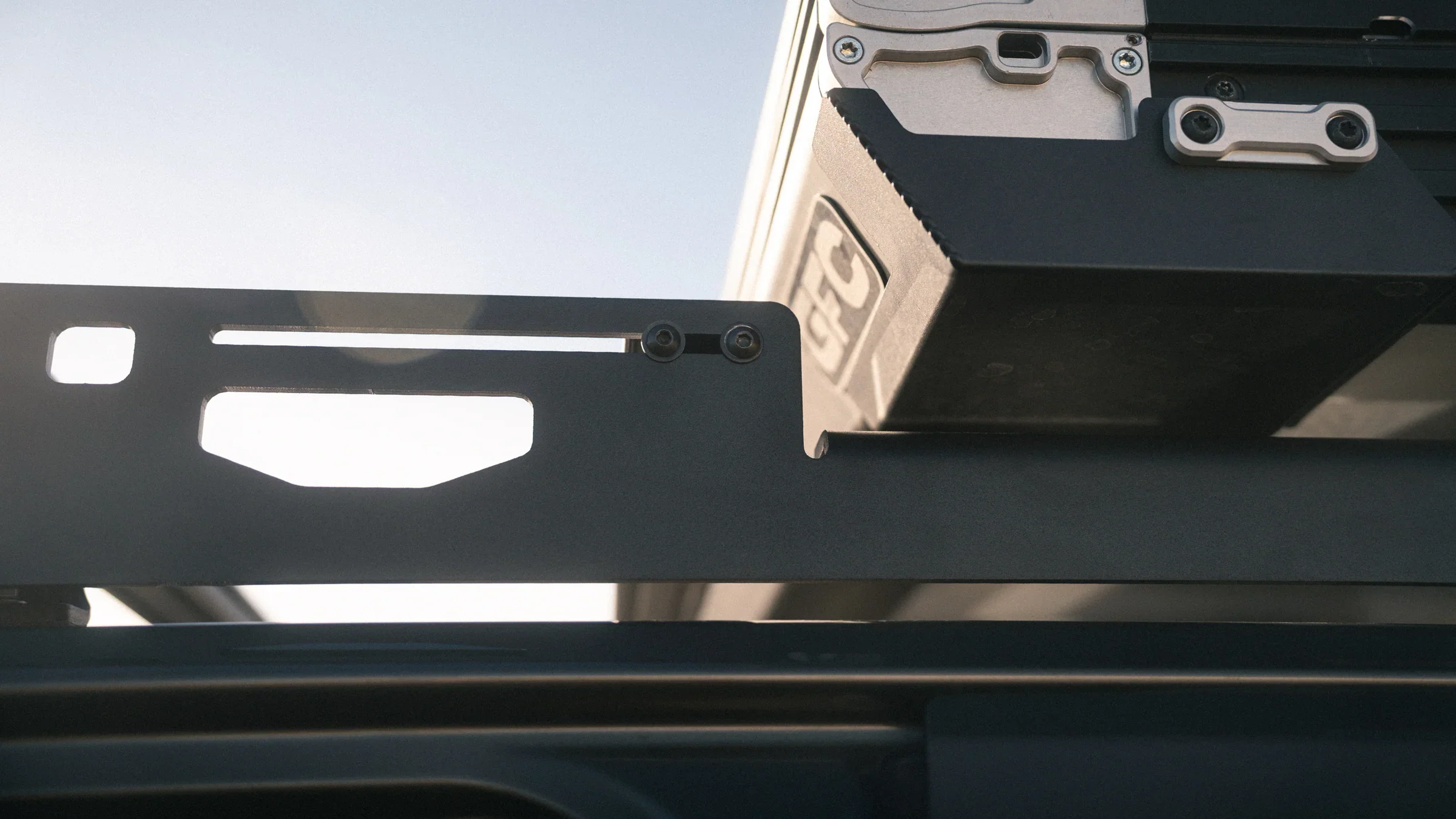 Sherpa The Rainier Shorty 2024-2026 Toyota Tacoma Camper Rack - Image 7