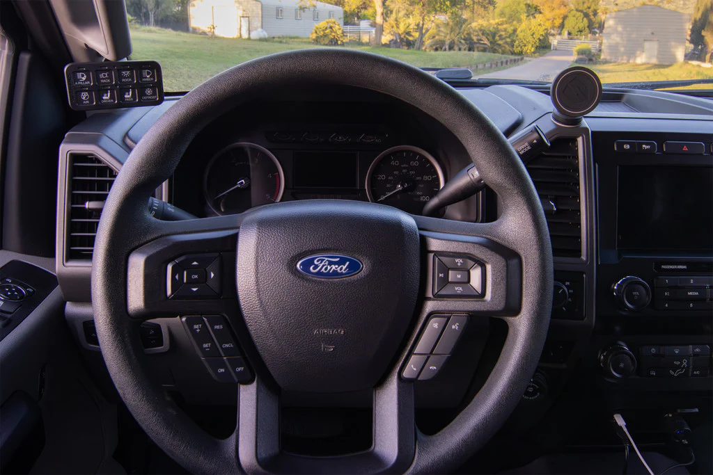 Switch-Pro Ford Super Duty Mounting Kit